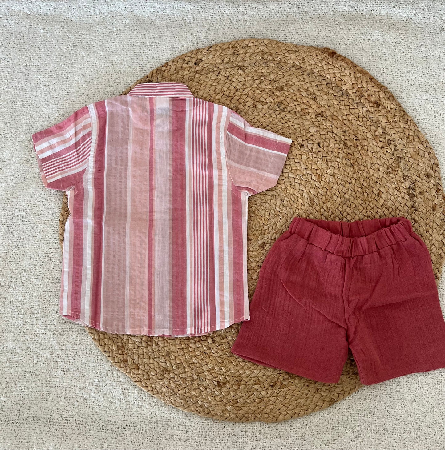 Pink stripes set