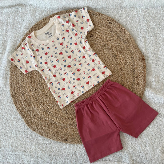 Beige T-shirt and red bottoms